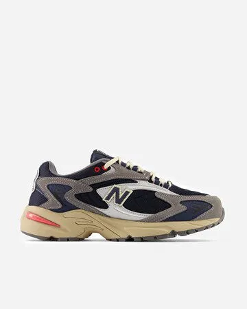 New Balance 725 ML725S